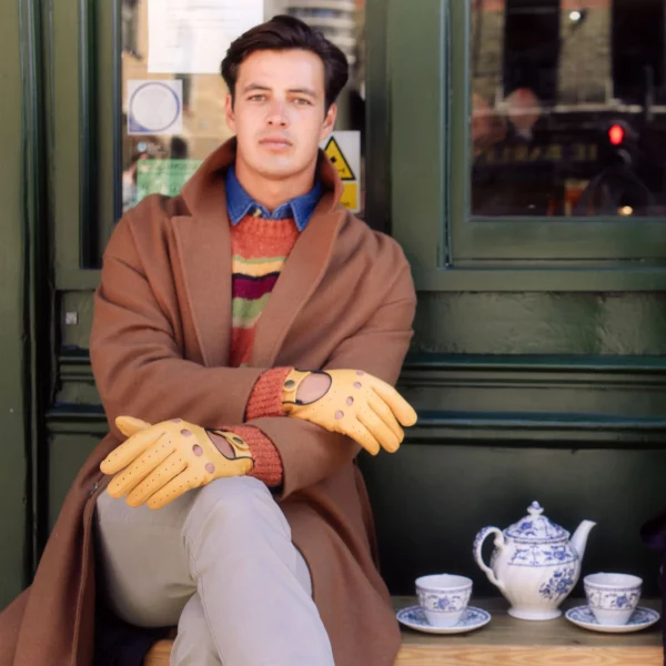 man wearing cork driving gloves 1